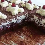 Schwarzwälder Puddingkuchen auf dem Blech Rezept