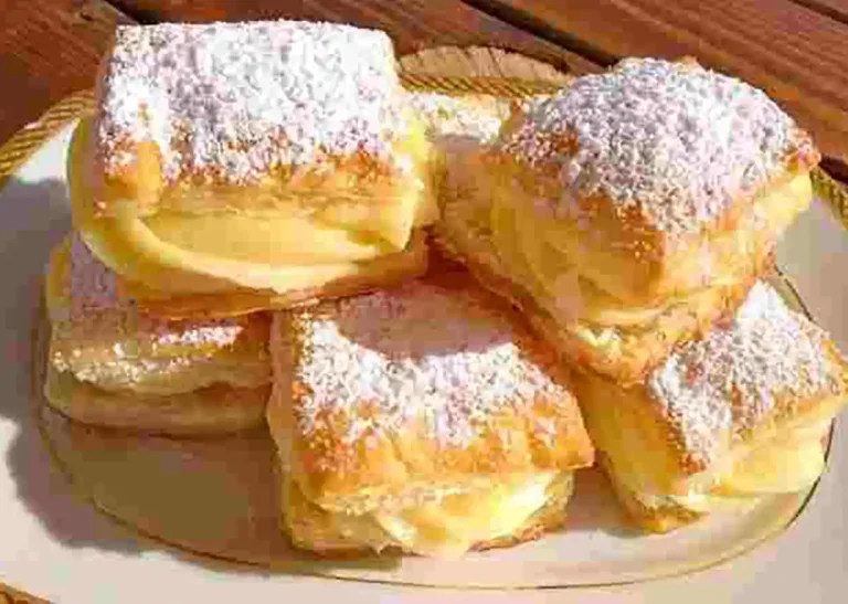 Vanillecremepudding im Blätterteig Rezept mit nur 4 Zutaten !