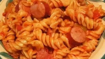 Wurst Nudelpfanne Rezept zum Sattessen!