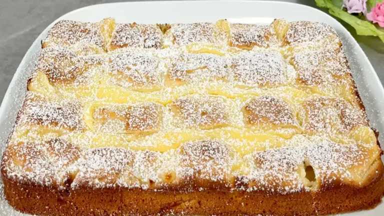 Apfelkuchen mit Vanillepudding Rezept
