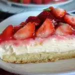 Erdbeerkuchen mit Schmand-Vanillecreme Rezept