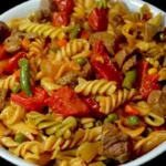 Gebratene Nudeln mit Gemüse und Fleisch Rezept