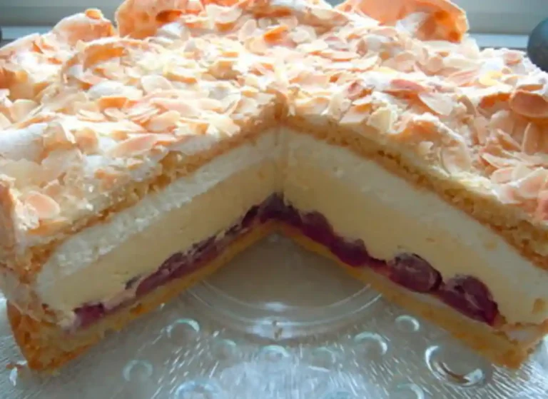 Gewitter-Torte mit Schmand Rezept