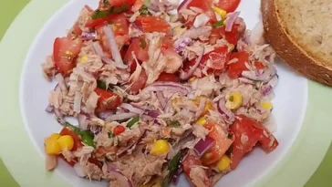 Leichter und Leckerer Thunfisch-Tomaten-Salat Rezept