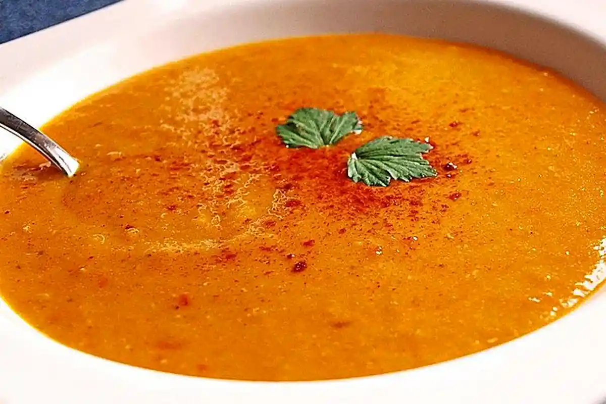 Rote Linsen-Kokos-Suppe Rezept