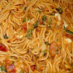Schmeckt einfach wahnsinnig gut: Mozzarella Spaghetti Sauce das essen einfach alle!