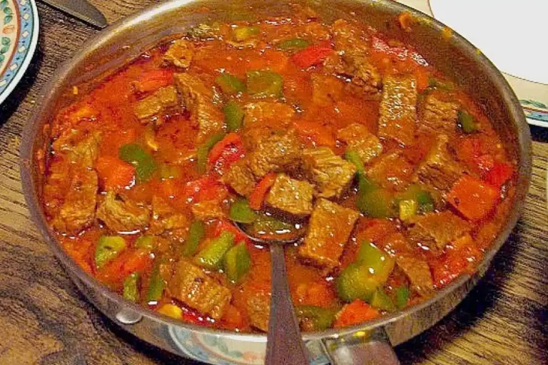 Ungarisches Gulasch Rezept, sowas von lecker