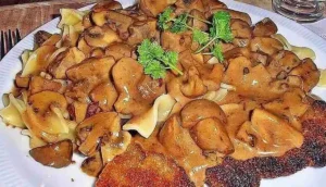 Jägerschnitzel mit Spätzle Rezept, fürs Abendessen!