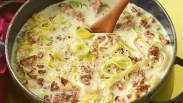 Käse Lauch Suppe mit Hackfleisch Rezept