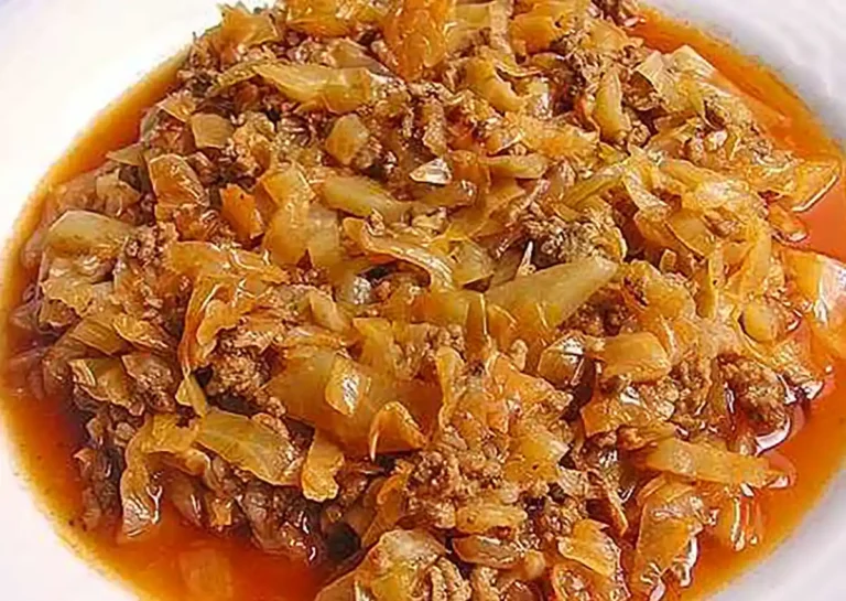 Kohl geschmort mit Hackfleisch Rezept