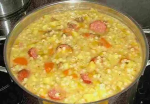 Omis Graupensuppe Rezept