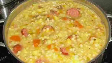 Omis Graupensuppe Rezept