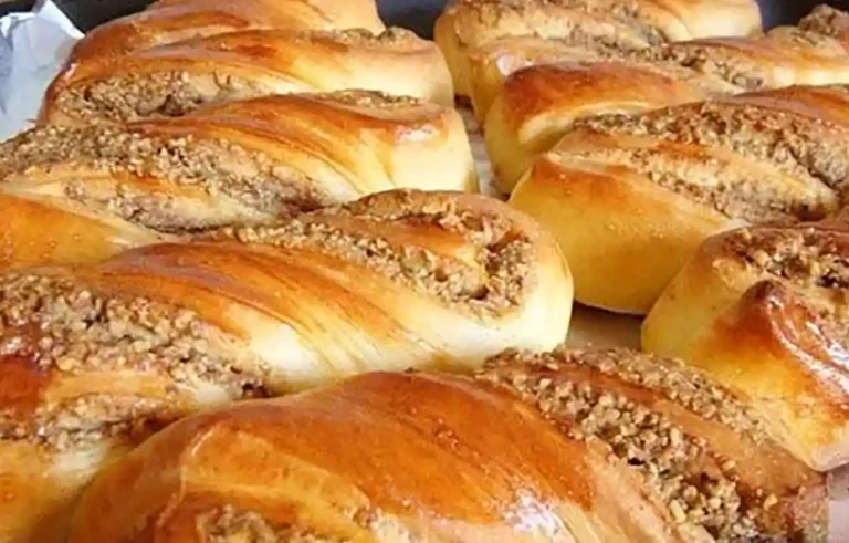 Zimt Walnuss Rollen Rezept