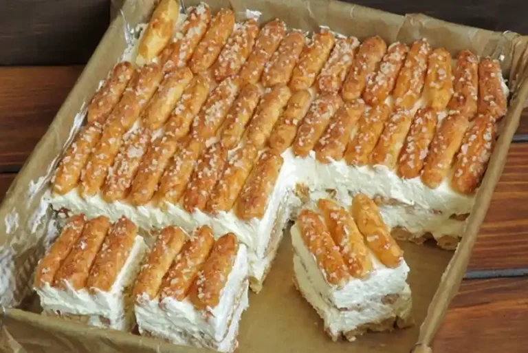 Butterkeks Kuchen mit Vanillecreme Rezept, ohne Backen!