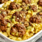 Nudeln mit Pilzsoße und Hackbällchen Rezept