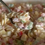 Nudelsalat mit leckere Geheimsoße Rezept