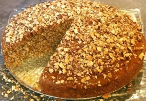 Saftiger Nusskuchen Rezept