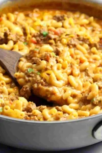 Sättigende "Cheeseburger Pfanne": Ein Rezept, das begeistert!