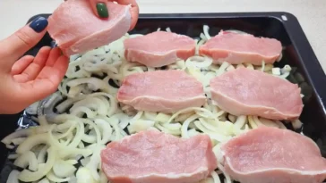 Schweinefleisch mit Zwiebeln Rezept