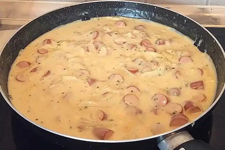Würstchen Senf Gulasch mit Penne Rezept