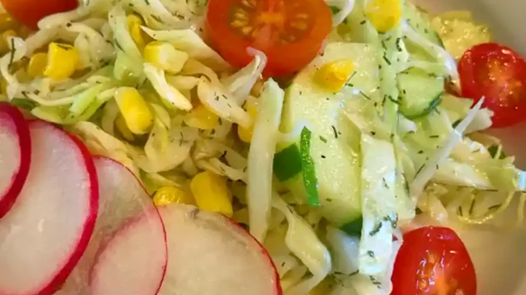 Genussvoller Abnehm-Salat Rezept für deine Fitness!
