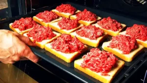 Herzhafte Hackfleisch-Toasts zum Genießen
