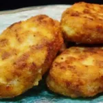 Knusprig panierte Frikadellen mit Käse Rezept