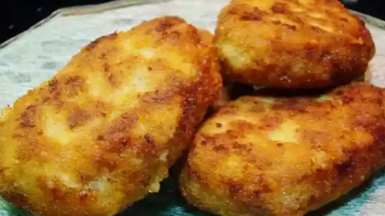 Knusprig panierte Frikadellen mit Käse Rezept