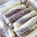 Kokos-Stangerl Rezept, im Nu verputzt!