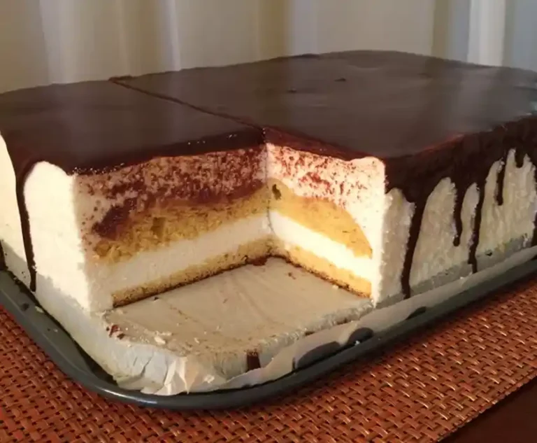 Leichte und Luftige "Vogelmilch" Torte Rezept