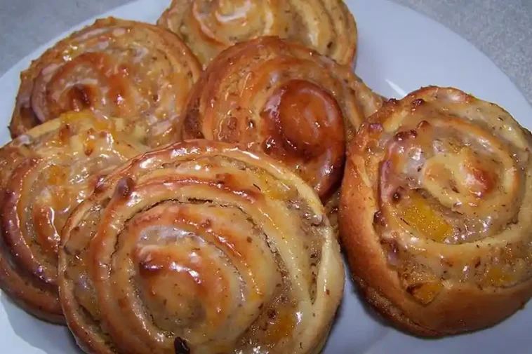 Nussschnecken nach Großmutters Art - Ein nostalgischer Genuss!