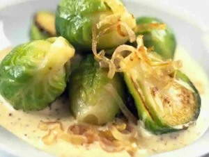 Rosenkohl in Frischkäse Senfsauce Rezept: Ein Geschmackserlebnis!