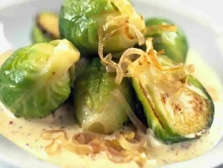 Rosenkohl in Frischkäse Senfsauce Rezept: Ein Geschmackserlebnis!