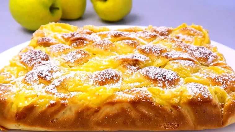 Saftiger Apfelkuchen mit Pudding Rezept – Ein klassischer Genuss!