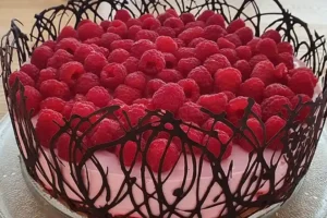 Schnelle und Verlockende Himbeertorte Rezept