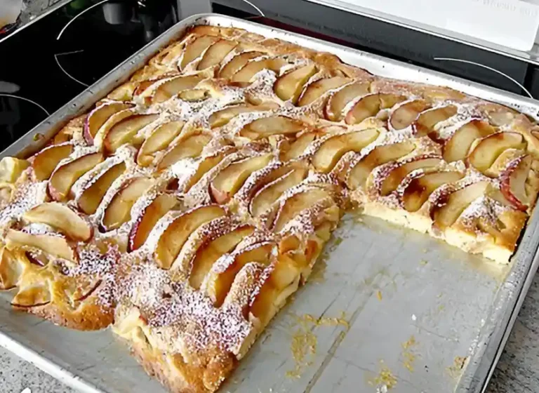 Schneller und saftiger Apfelkuchen Rezept