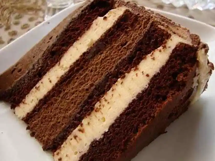 Schoko-Mascarpone-Torte Rezept zum Dahinschmelzen