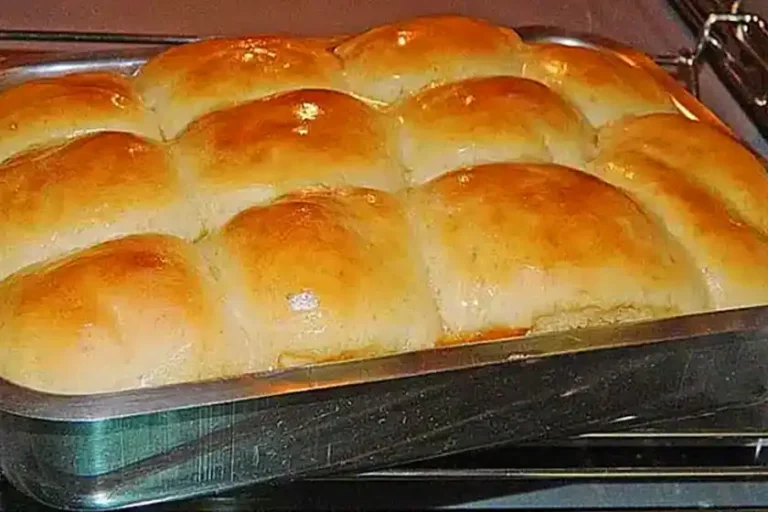 Die leckersten Buttermilch-Buchteln, die ihr je probiert habt!