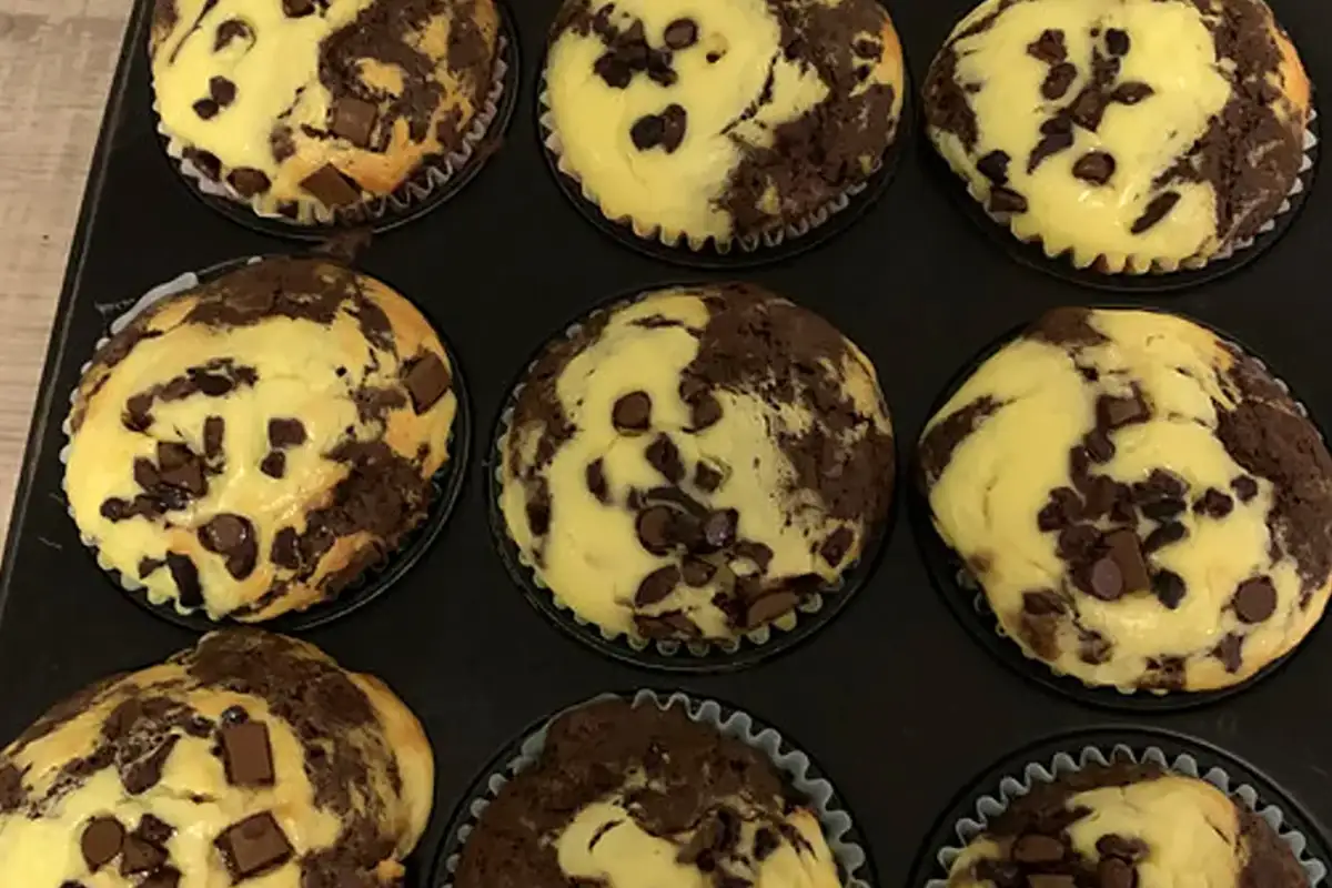 Double Chocolate Cheesecake Muffins Rezept: Ein Genuss wie bei Starbucks