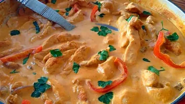 Hähnchen Stroganoff mit Suchtpotenzial - Ein unwiderstehlicher Genuss!