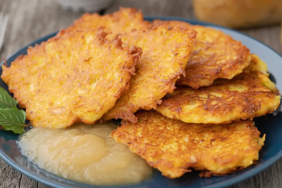 Omas Kartoffelpuffer Reibekuchen Rezept - Schnelle und Einfache Rezepte