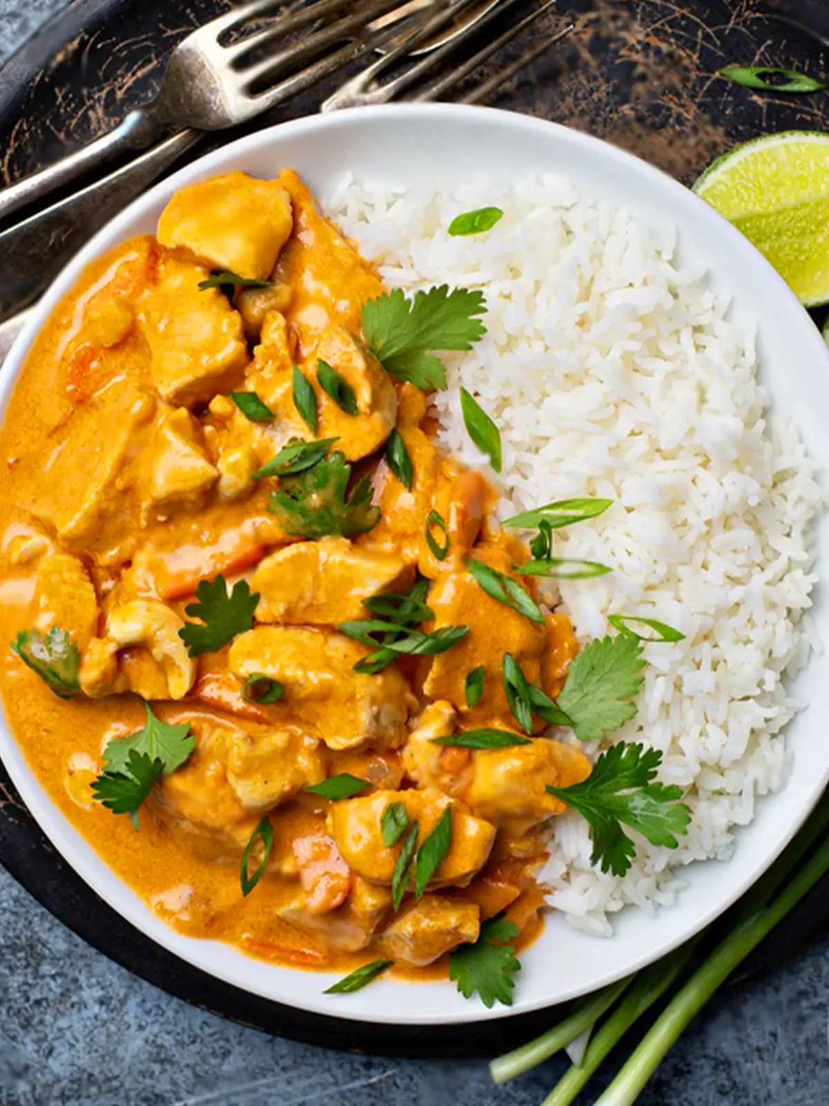 Hähnchen-Ananas-Curry mit Reis Rezept