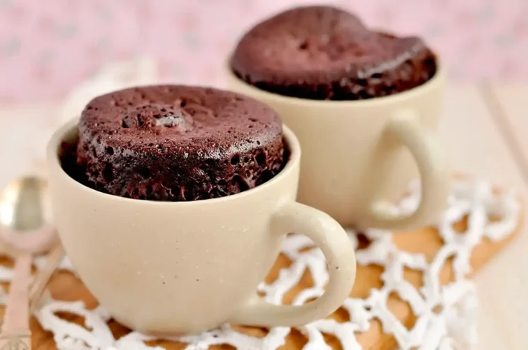 3 Minuten Nutella Mugcake: Ein Tassenkuchen Rezept zum Verlieben