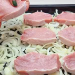 Schweinefleisch mit Zwiebeln Rezept