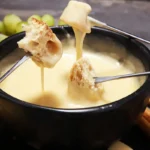 Herzhaftes Schweizer Käsefondue Rezept