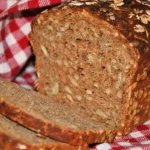 Dinkelvollkornbrot - Selber Backen: Knuspriges Glück