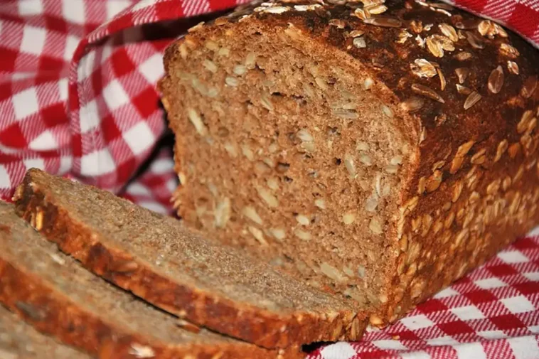 Dinkelvollkornbrot - Selber Backen: Knuspriges Glück