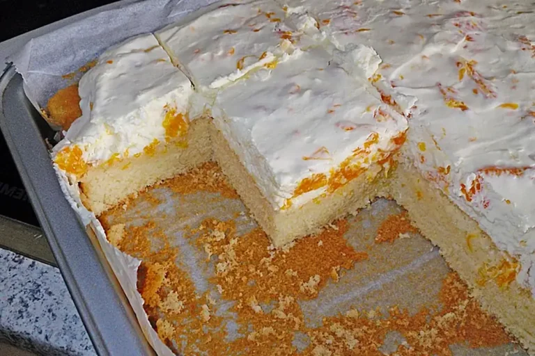 Fantakuchen mit Mandarinen-Schmand Rezept: Der Kuchen, der spricht