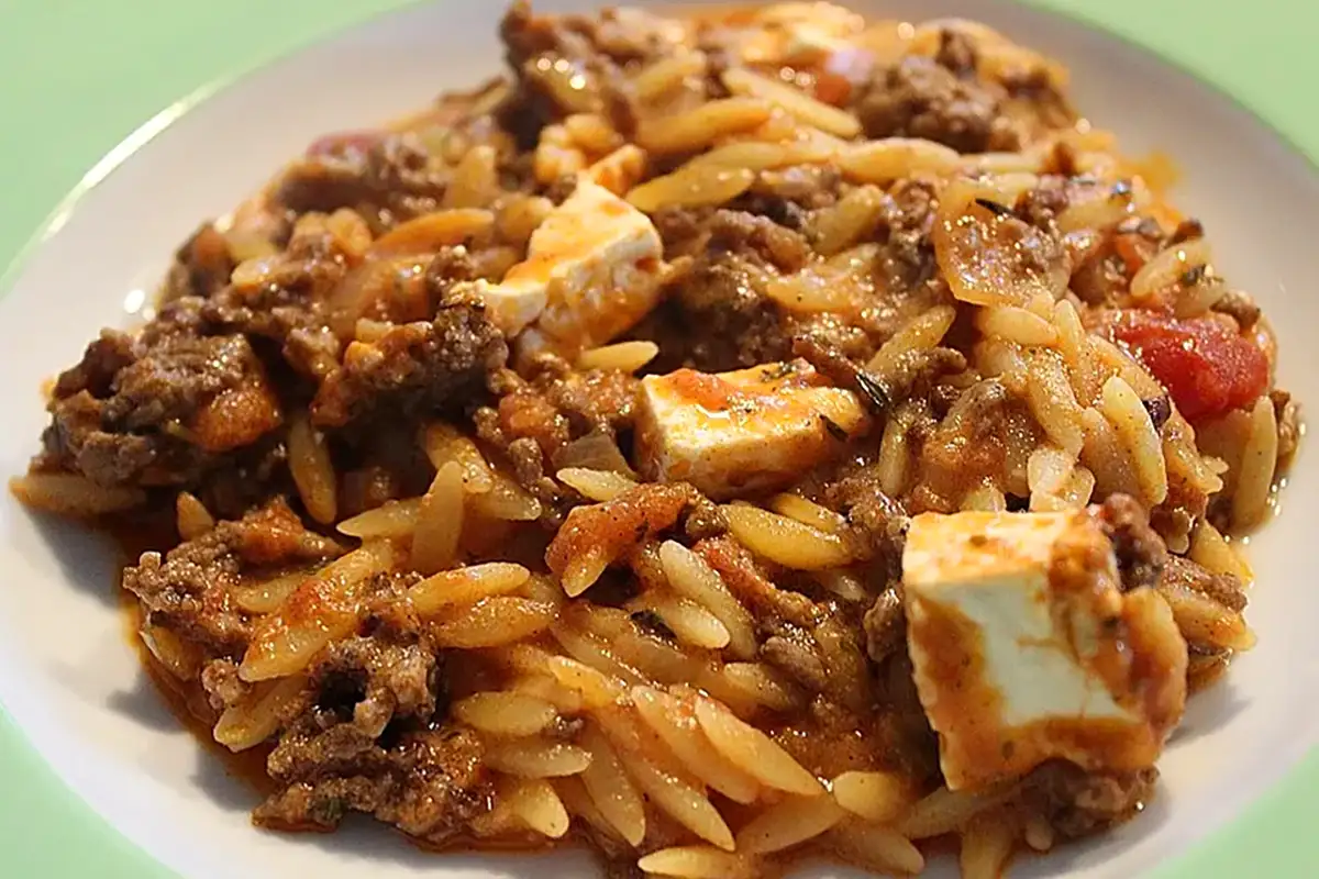 Griechischer Hackauflauf mit Kritharaki-Nudeln: Das Must-Try Rezept ...