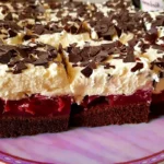 Schneller Schwarzwälder Kirschkuchen vom Blech Rezept